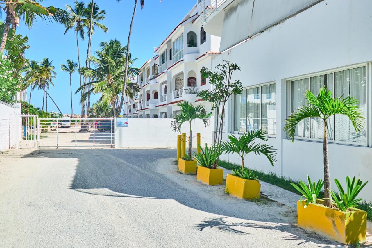 Los Corales Beach Village Punta Cana Bagian luar foto