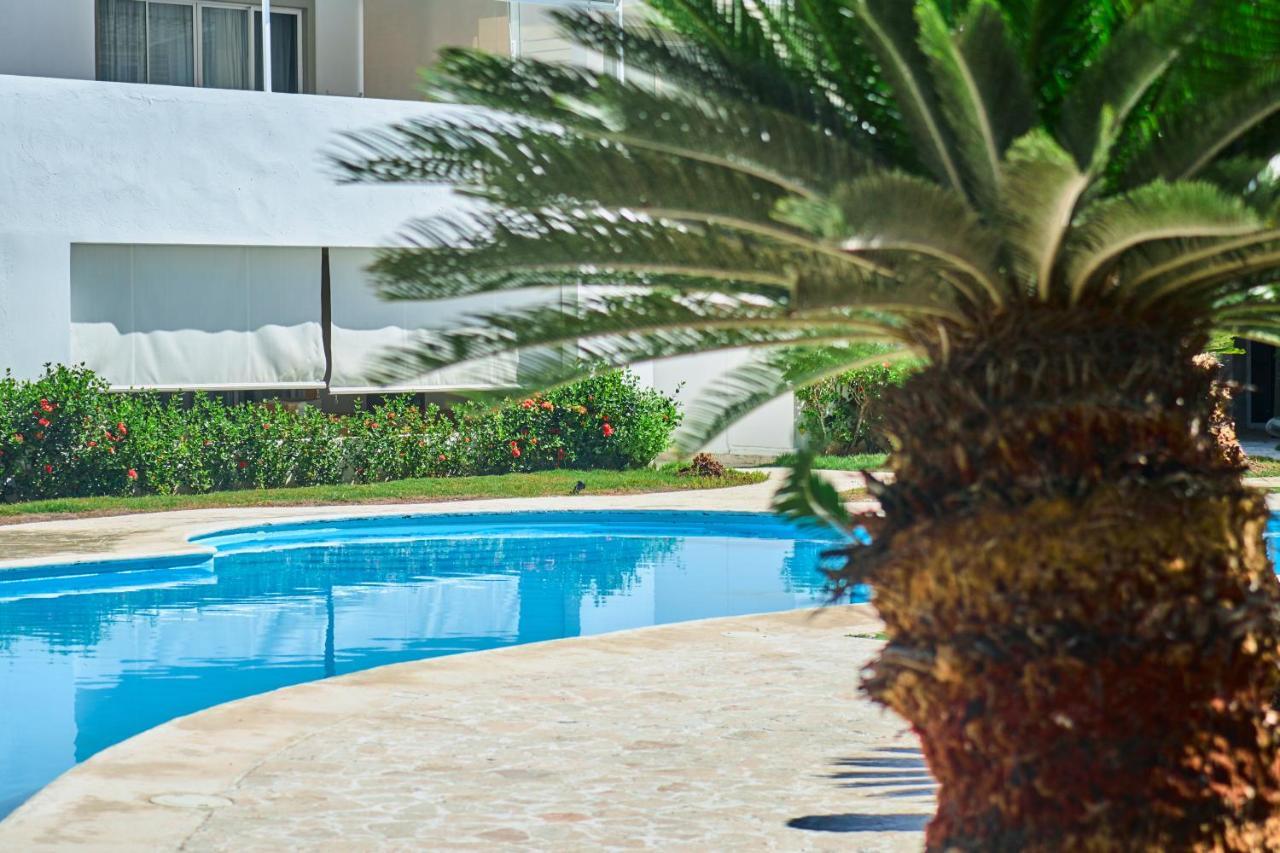 Los Corales Beach Village Punta Cana Bagian luar foto
