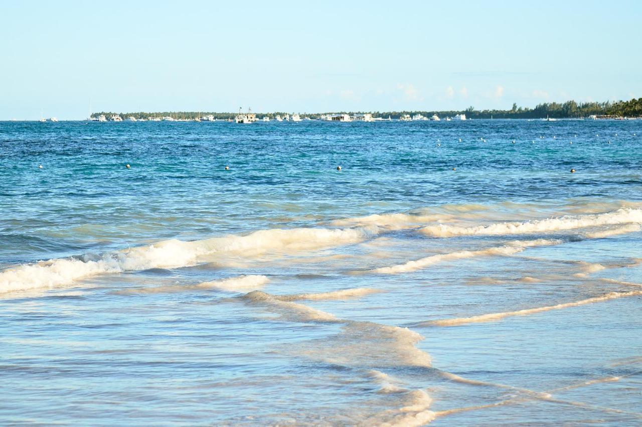 Los Corales Beach Village Punta Cana Bagian luar foto