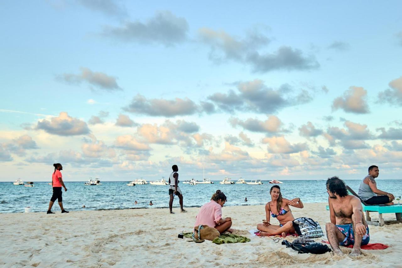 Los Corales Beach Village Punta Cana Bagian luar foto